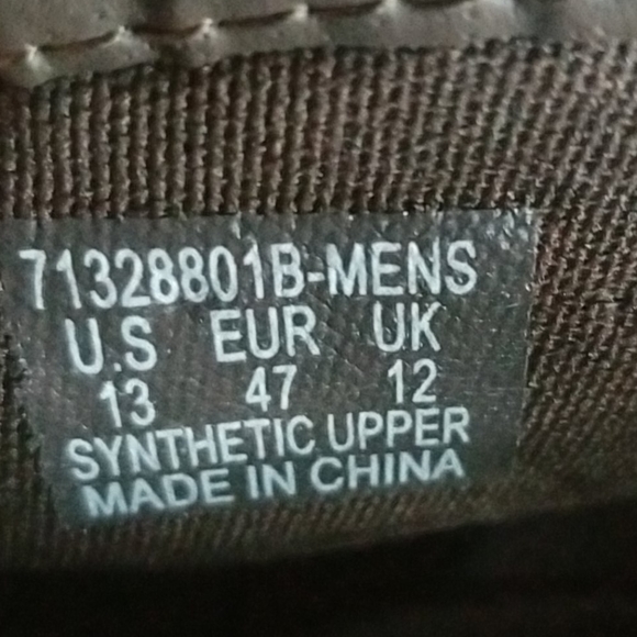 Shoes. - Picture 7 of 7